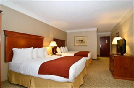 Baymont By Wyndham Madisonville Ngoại thất bức ảnh